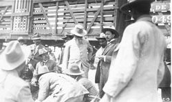 Sebastian Vargas with Carranza