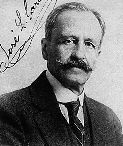 José L. García
